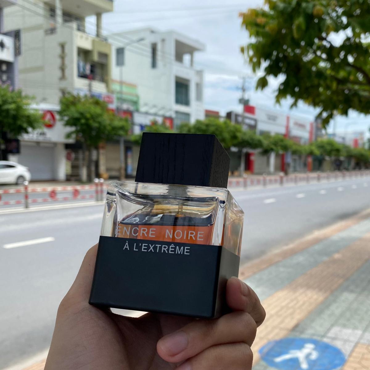 Encre Noire A L'Extreme Lalique Kolonjska voda - parfem za muškarce 2015