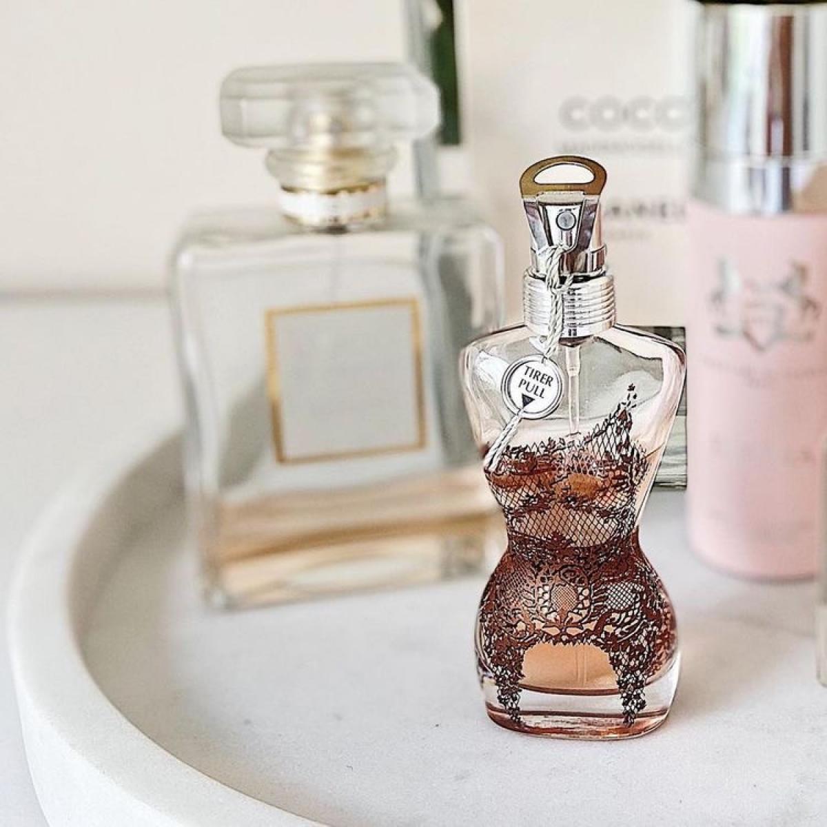 Classique Eau de Parfum Jean Paul Gaultier parfum - un parfum pour femme 1992 parfum femme gauthier