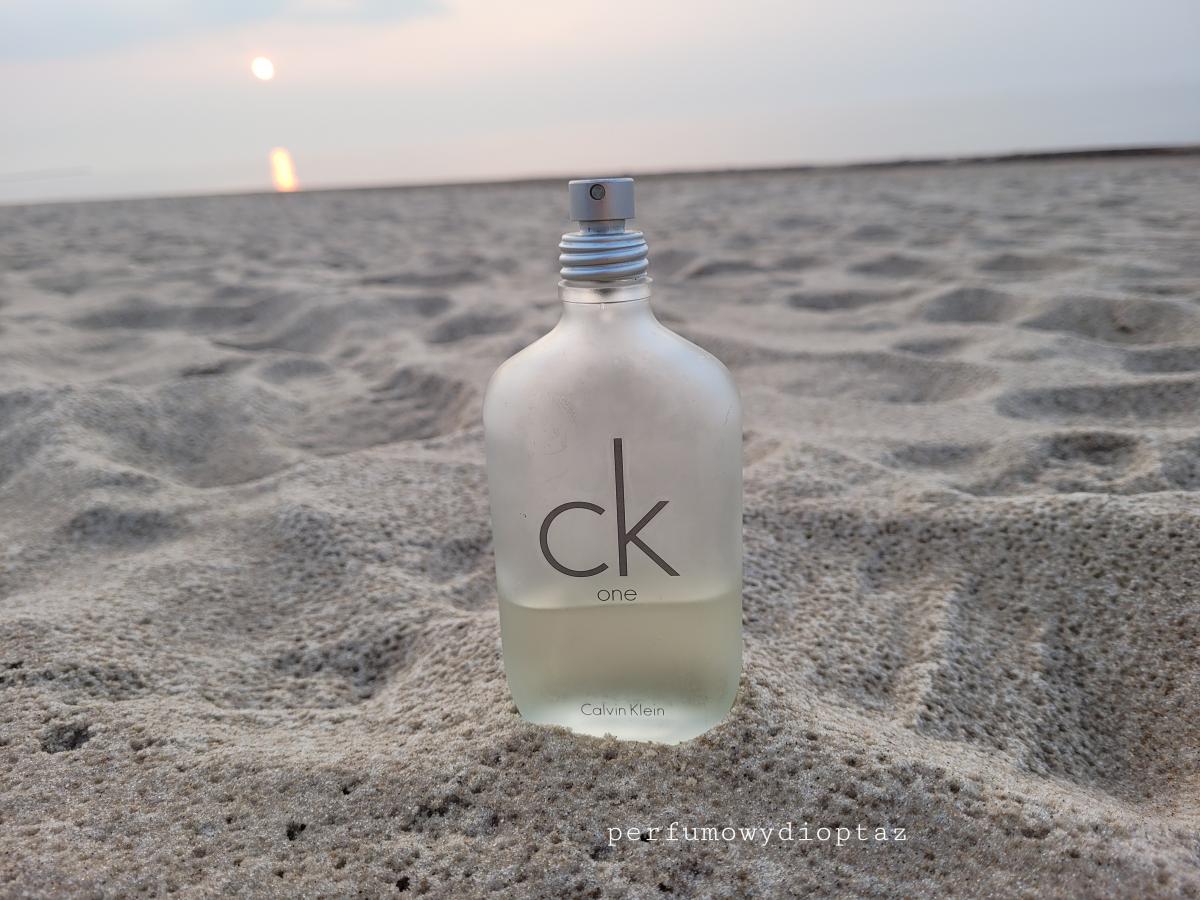 CK One Calvin Klein аромат — аромат для мужчин и женщин 1994