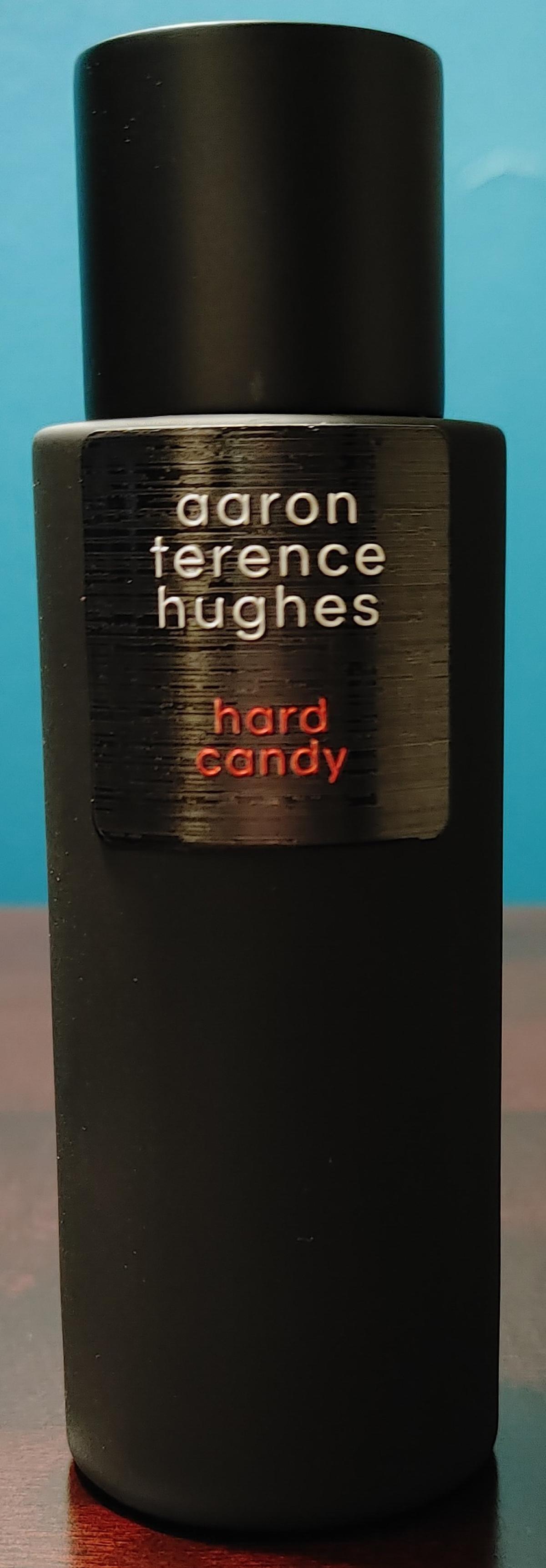 Hard Candy Aaron Terence Hughes аромат — новый аромат для мужчин и женщин 2022