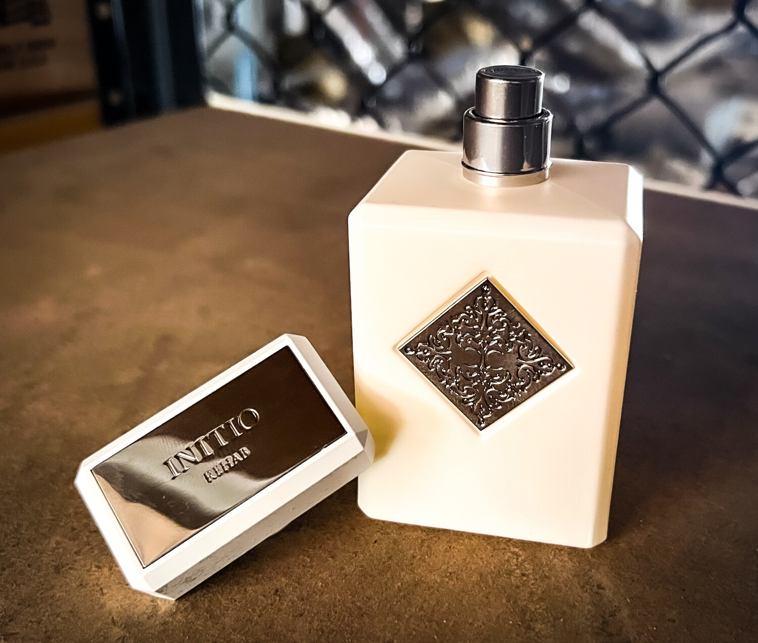 Rehab Initio Parfums Prives perfume - a fragrância Compartilhável 2018