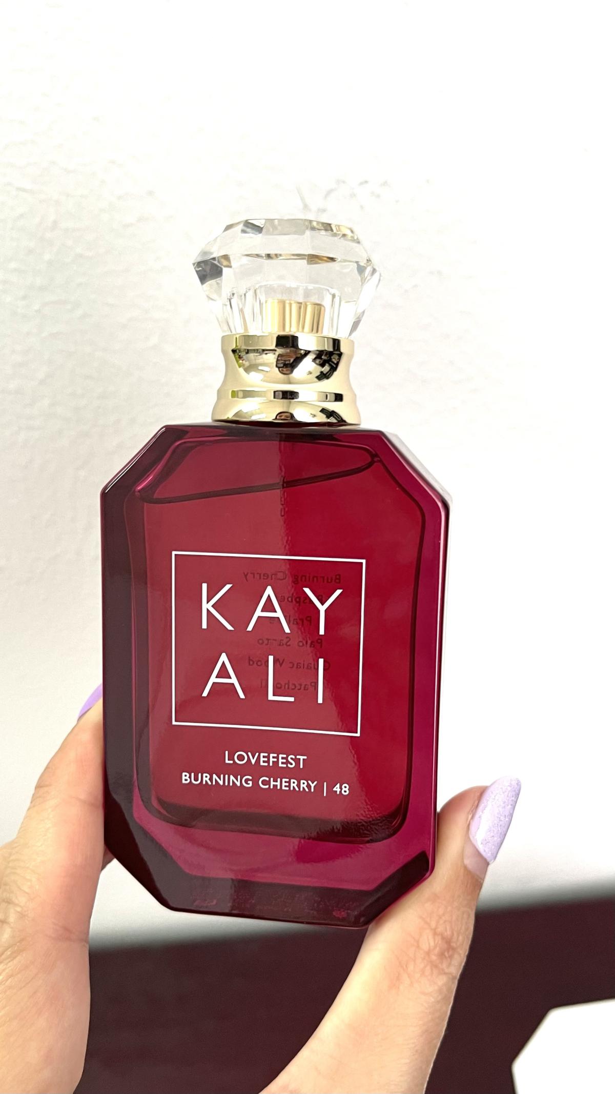 Kayali lovefest burning cherry