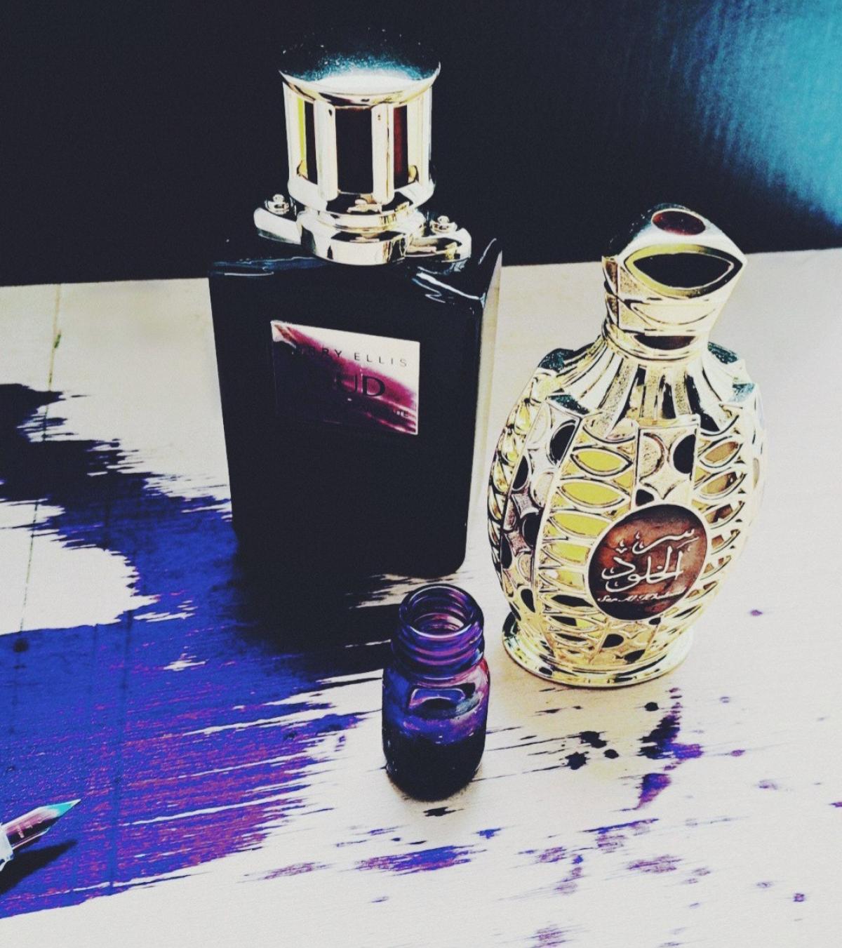 Saffron Rose Absolute Perry Ellis fragancia una fragancia para