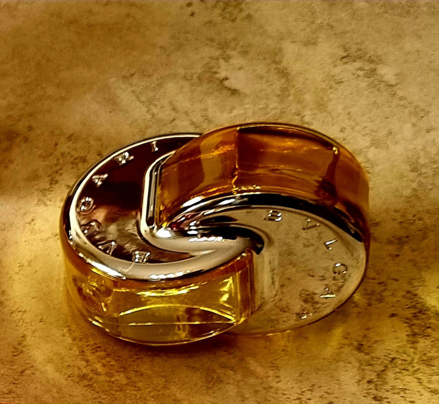 omnia-golden-citrine-bvlgari-perfume-a-fragr-ncia-feminino-2020