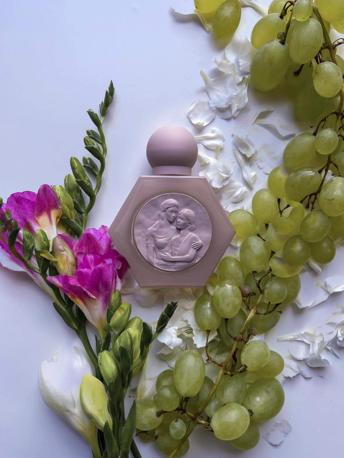 KKW x Kris KKW Fragrance fragancia una fragancia para Mujeres 2020