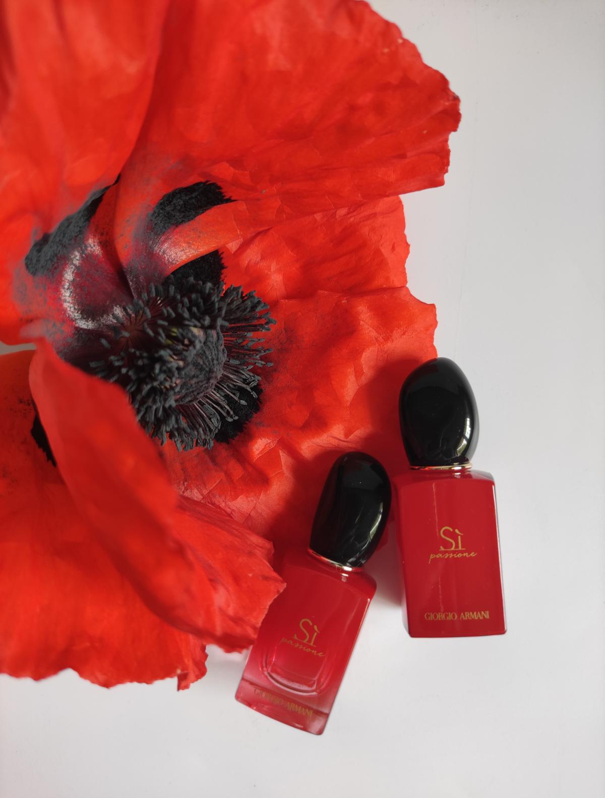 Sì Passione Intense Giorgio Armani Fragancia Una Fragancia Para Mujeres 2020