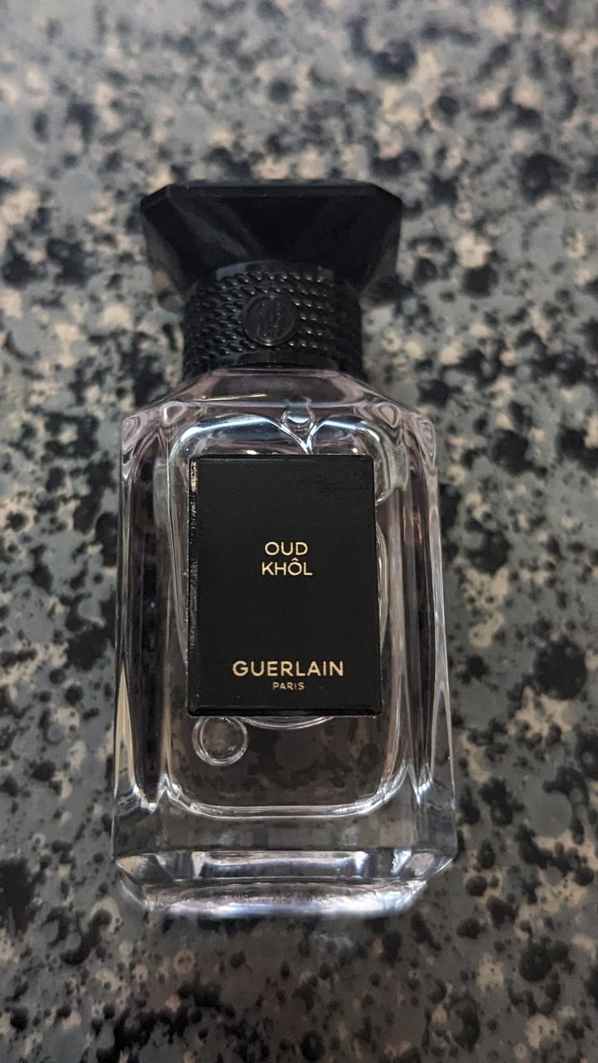 Oud Khôl Guerlain fragancia una nuevo fragancia para Hombres y