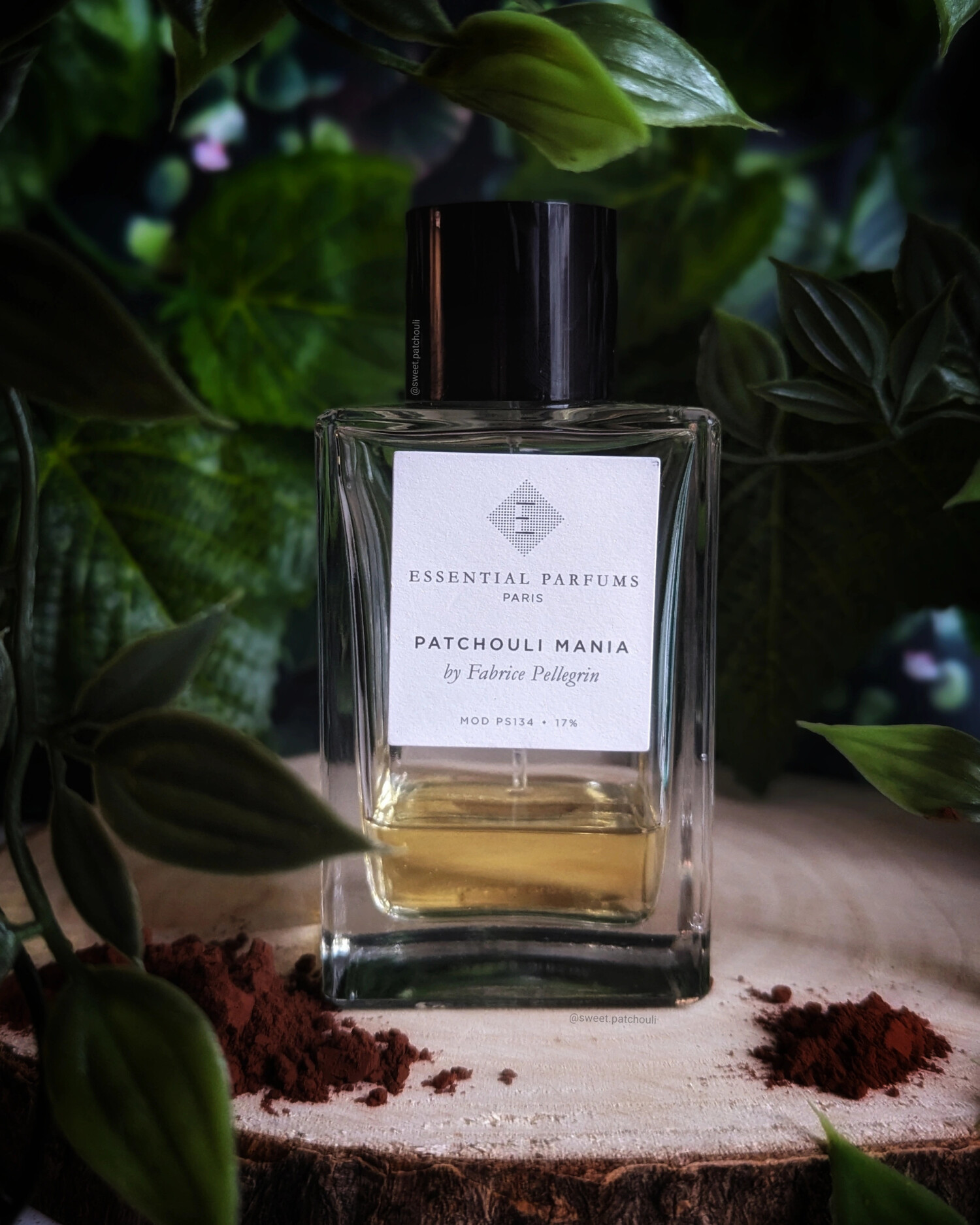 Patchouli Mania Essential Parfums parfum - un nou parfum unisex 2023