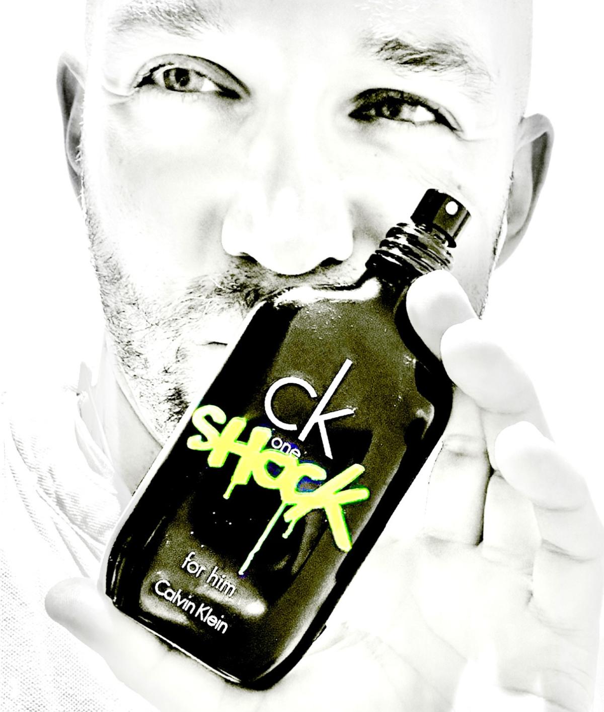 CK One Shock For Him Calvin Klein одеколон — аромат для мужчин 2011
