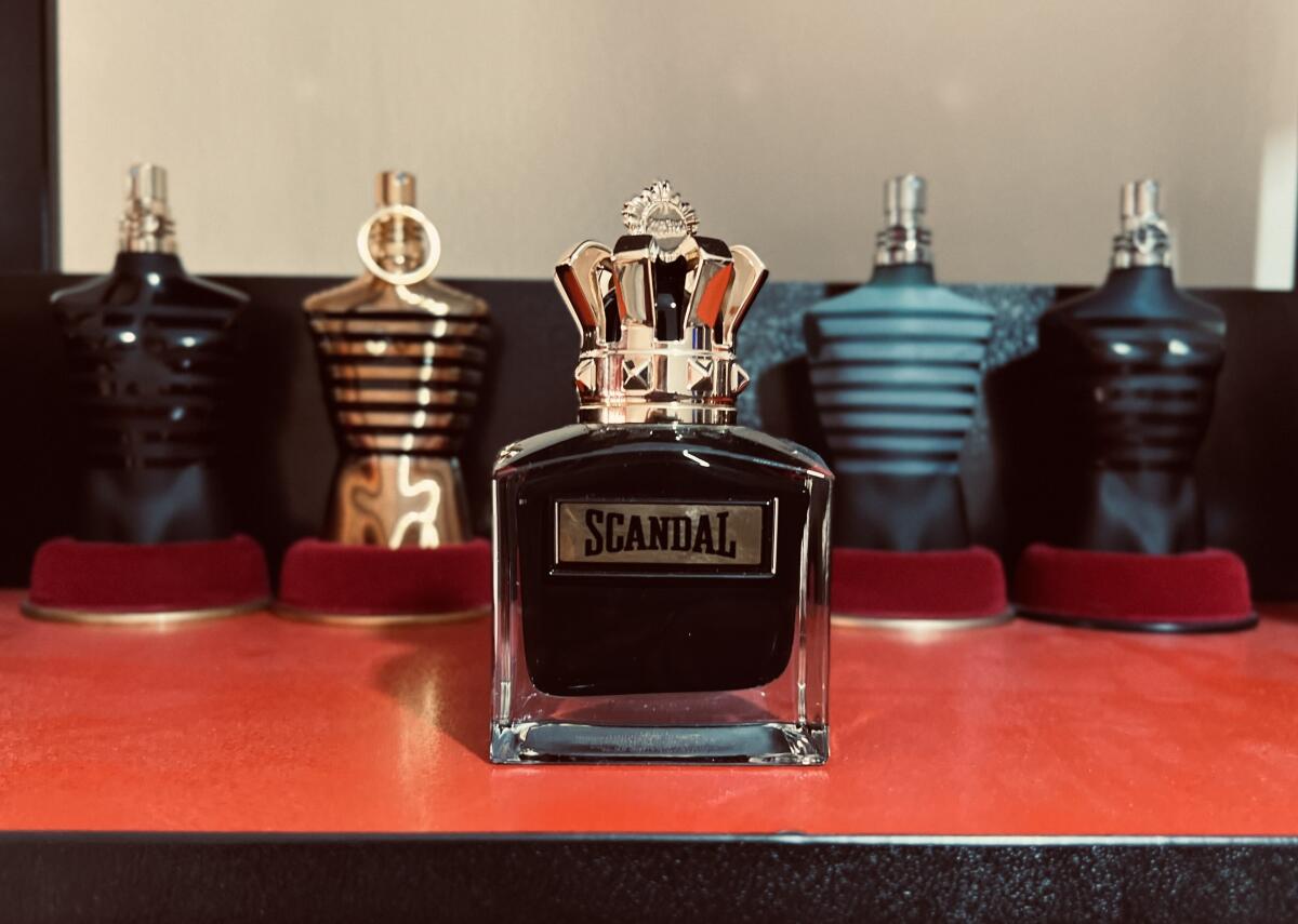 Jean Paul Gaultier Le Beau Elixir www.fragrantica.fr