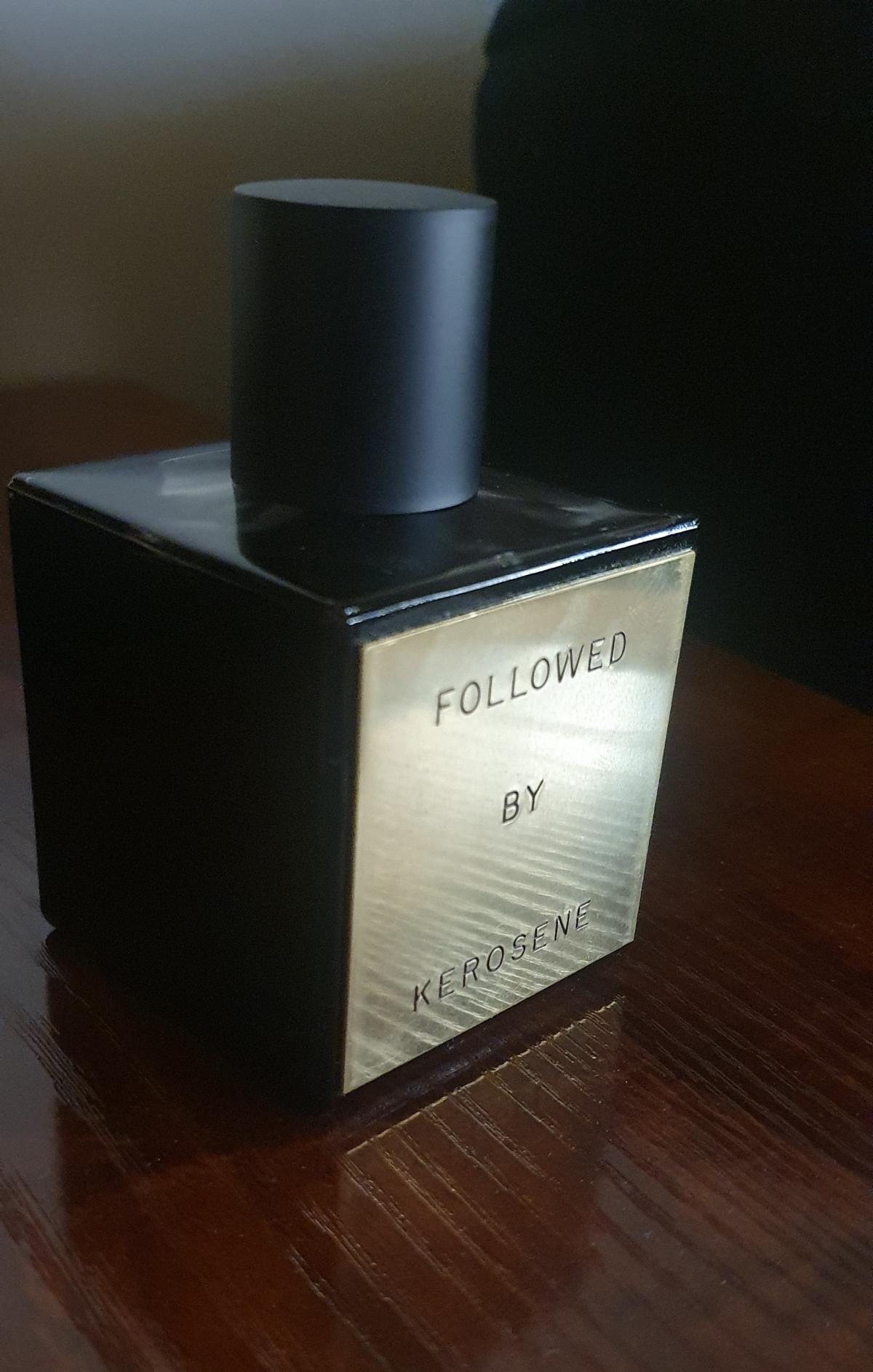 Followed Kerosene parfum un nou parfum unisex 2022