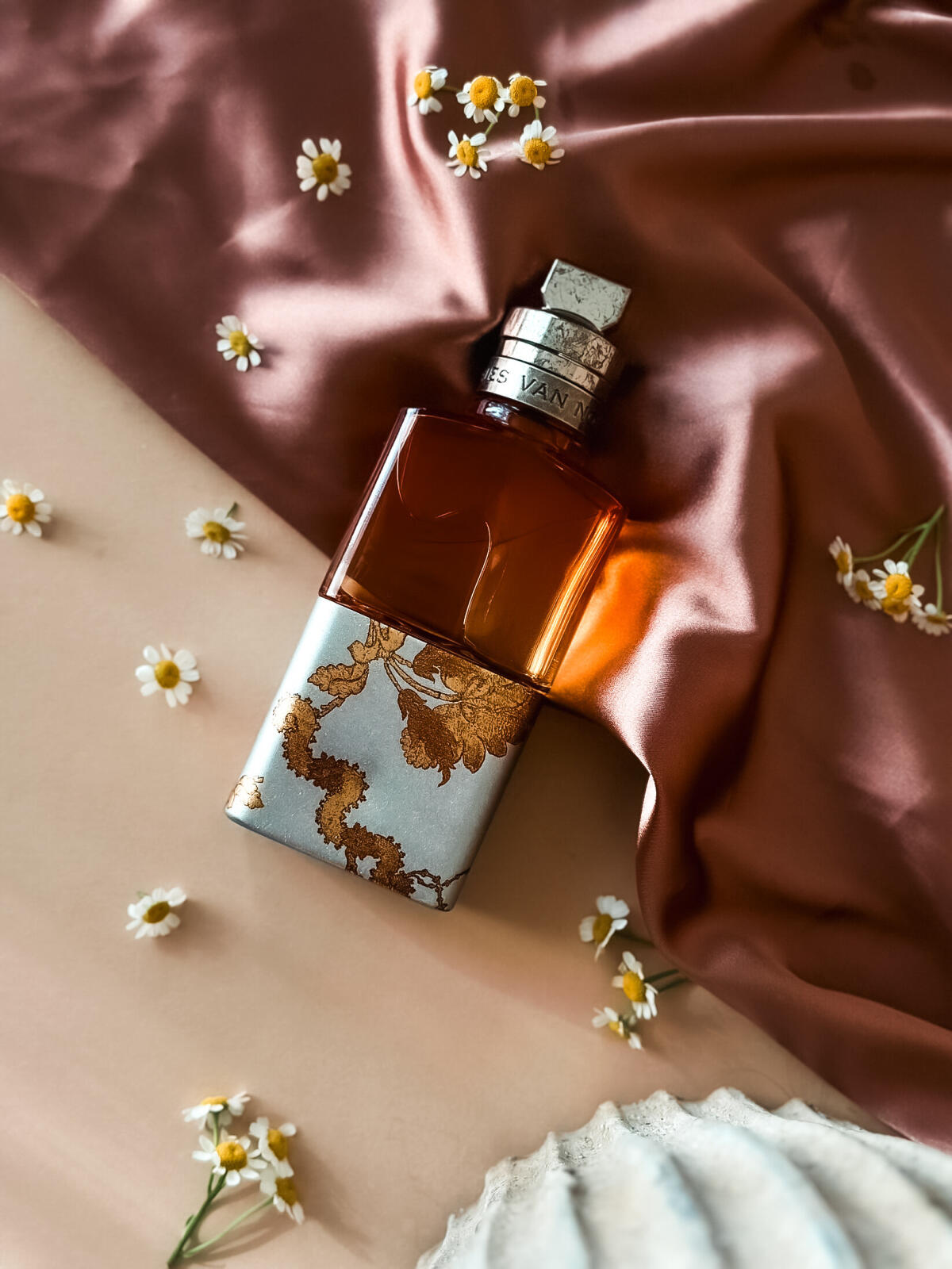 Camomille Satin Dries Van Noten Parfum ein neues Parfum für Frauen und Männer 2024