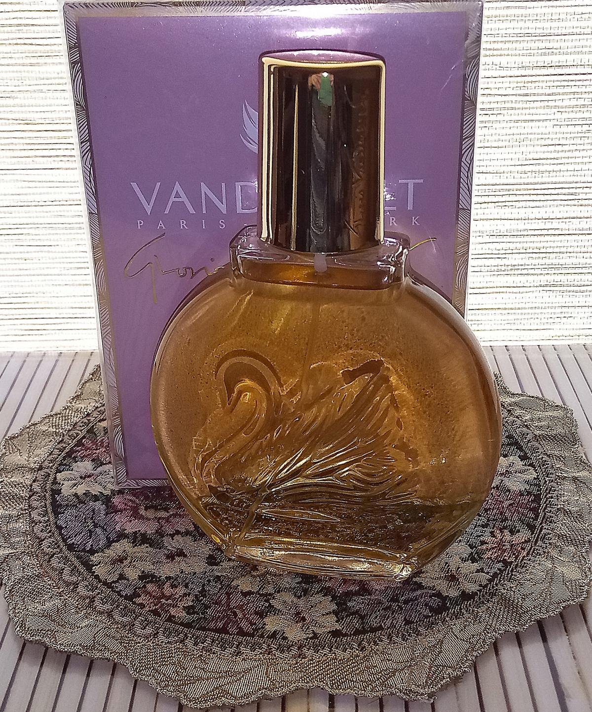 Vanderbilt Gloria Vanderbilt Parfum - ein es Parfum für Frauen 1982