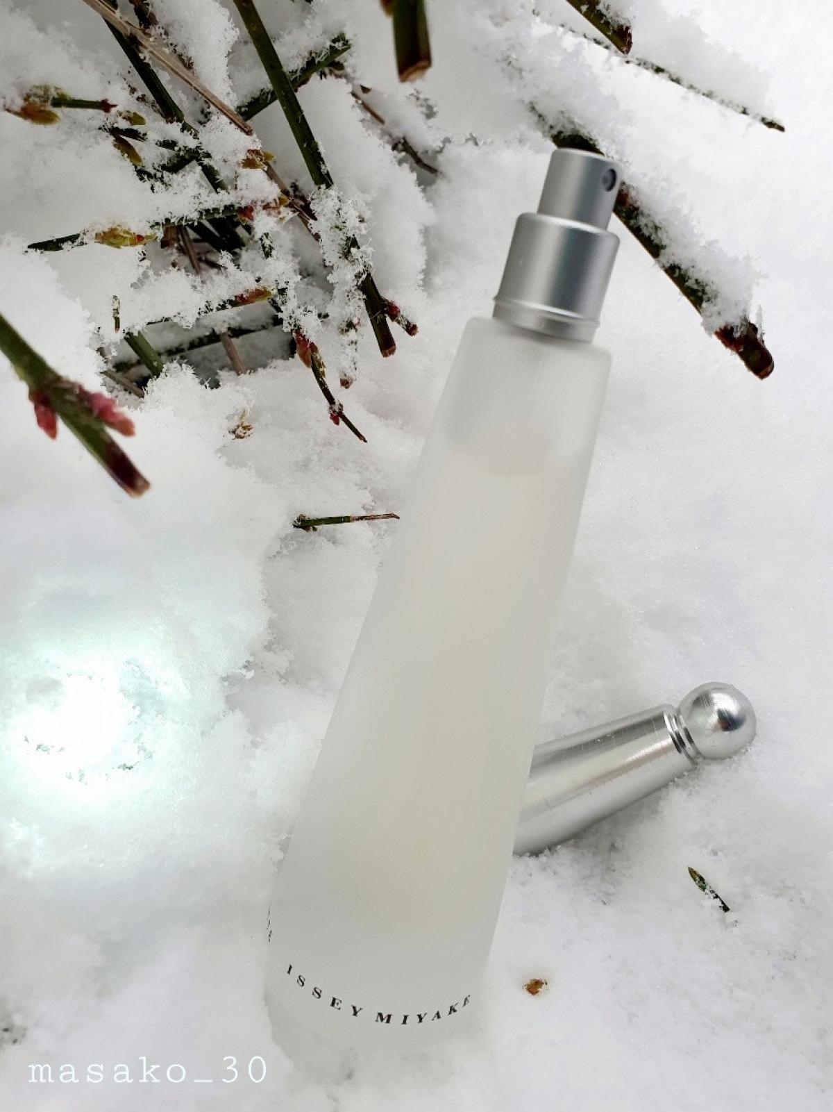 L&amp;#39;eau d&amp;#39;Issey Issey Miyake 香水 - 一款 1992年 女用 香水