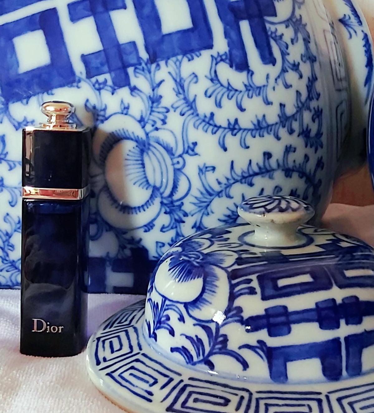 Dior Addict Eau de Parfum Dior Parfum - ein es Parfum für Frauen 2012