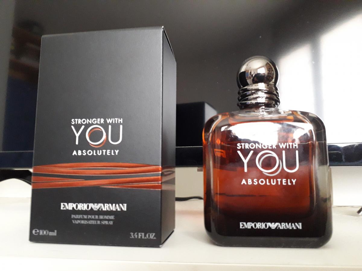 Ю стронг. Giorgio Armani stronger with you absolutely 100 ml. Джорджио Армани stronger with you absolutely. Giorgio Armani absolutely stronger. Туалетная вода мужская stronger with you absolutely Армани.