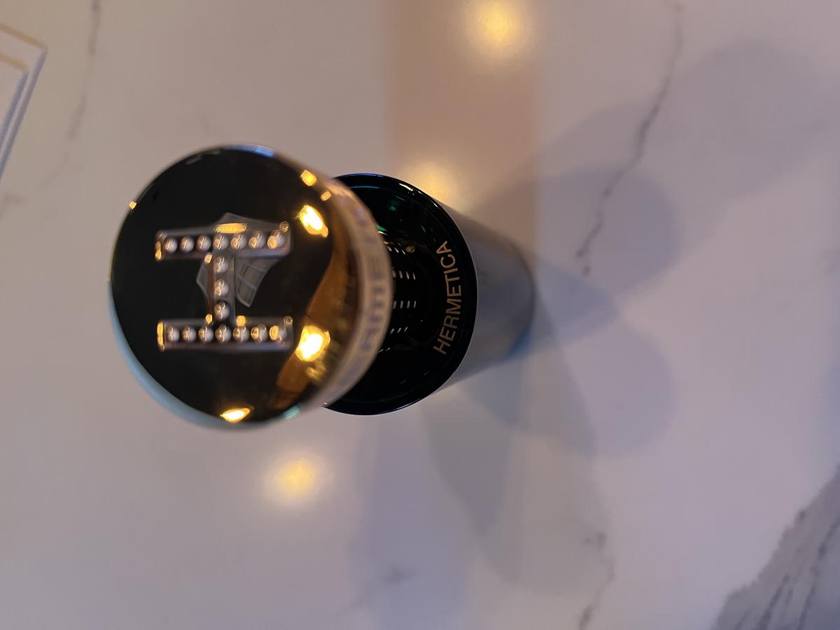 Sandalsun Hermetica аромат — аромат для мужчин и женщин 2018