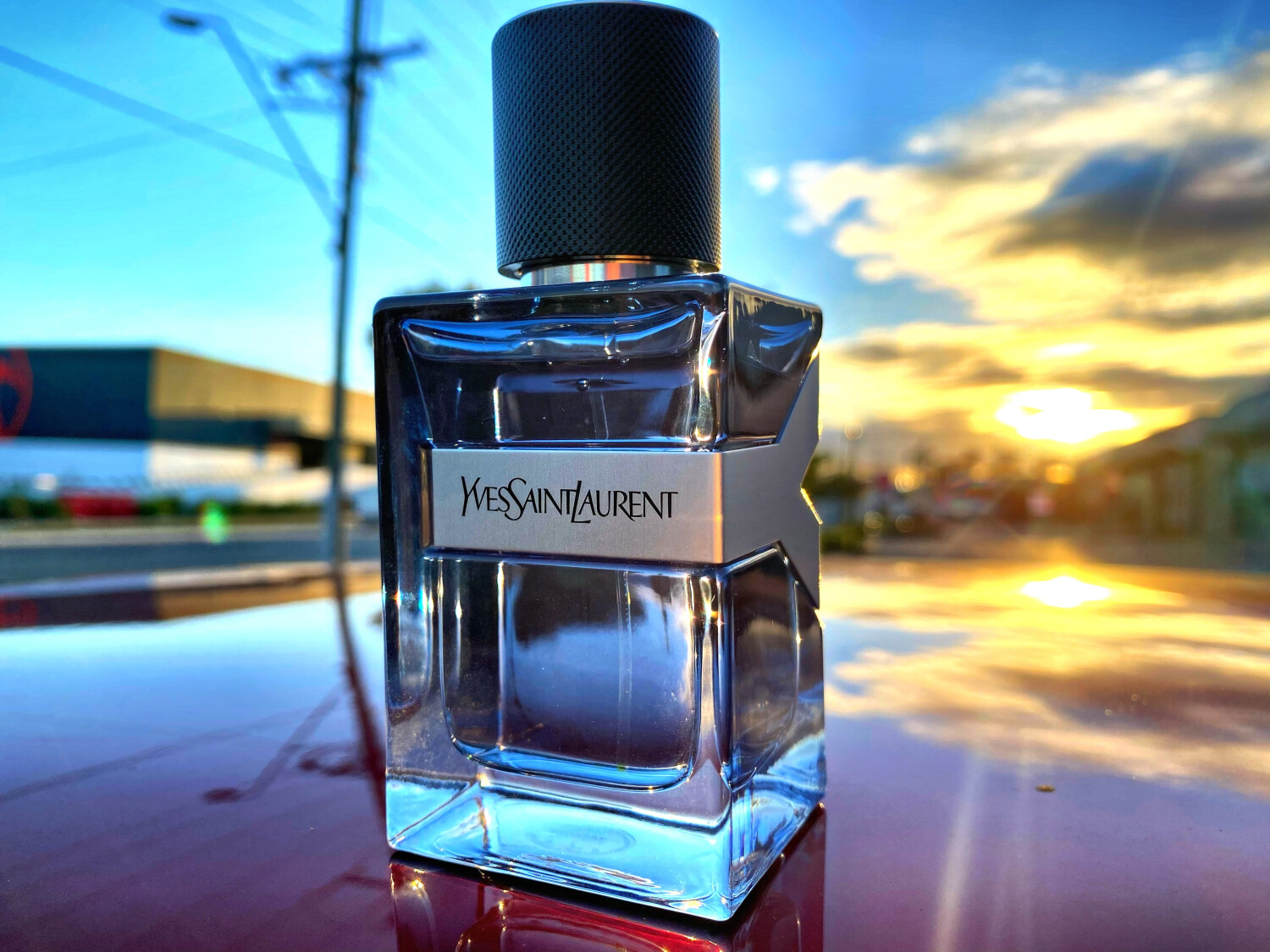 Y Live Yves Saint Laurent Cologne - un parfum pour homme 2019