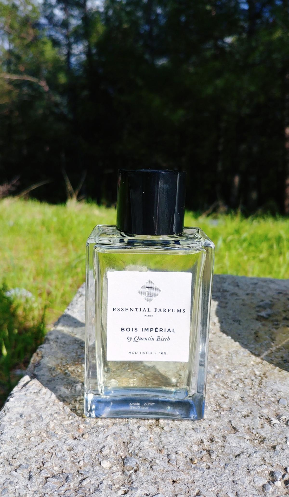 Bois Impérial Essential Parfums fragancia una nuevo fragancia para Hombres y Mujeres 2020