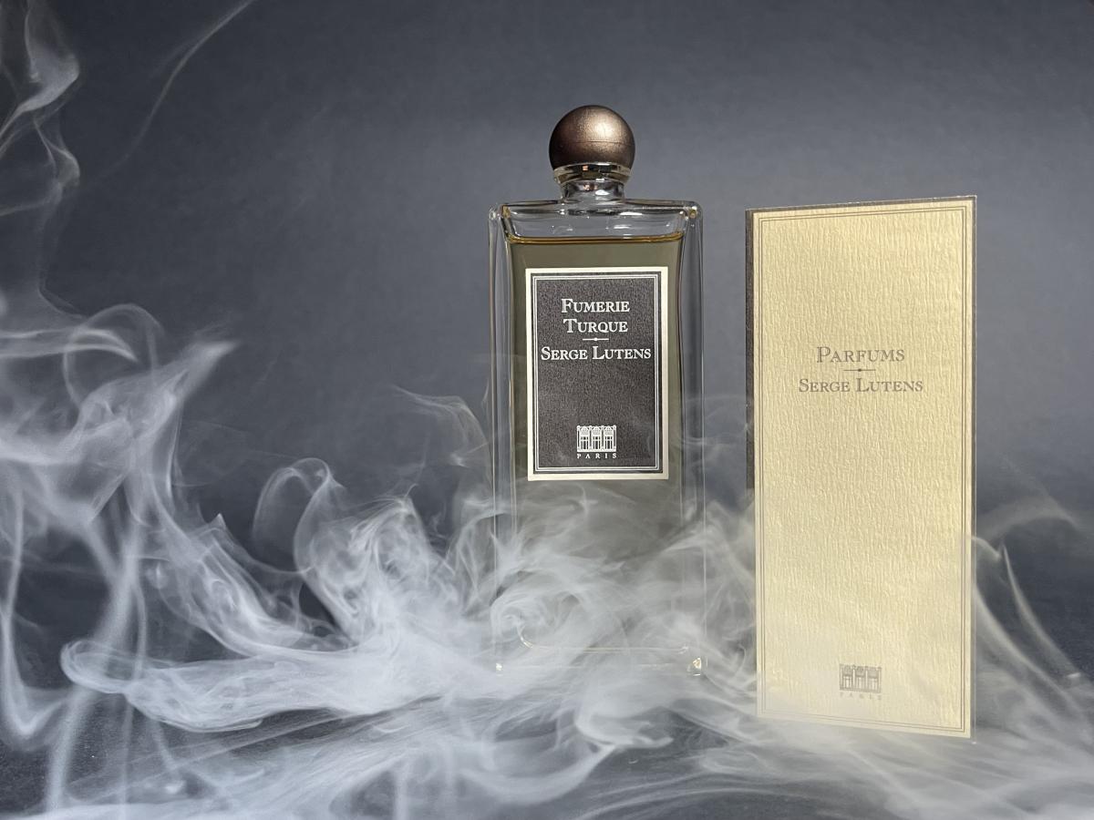 Fumerie Turque Serge Lutens - una fragranza unisex 2003
