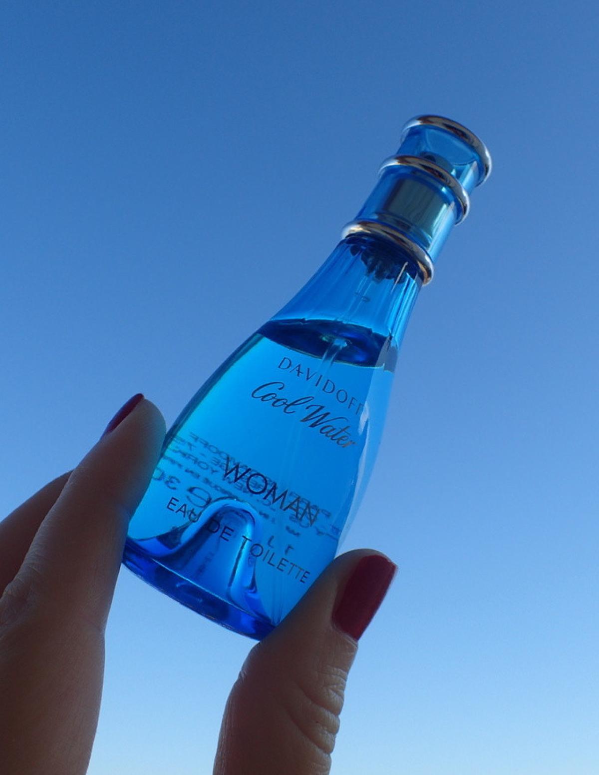 Аромат cool water. Davidoff cool Water. Давыдов cool Water женский пластиковая туба.