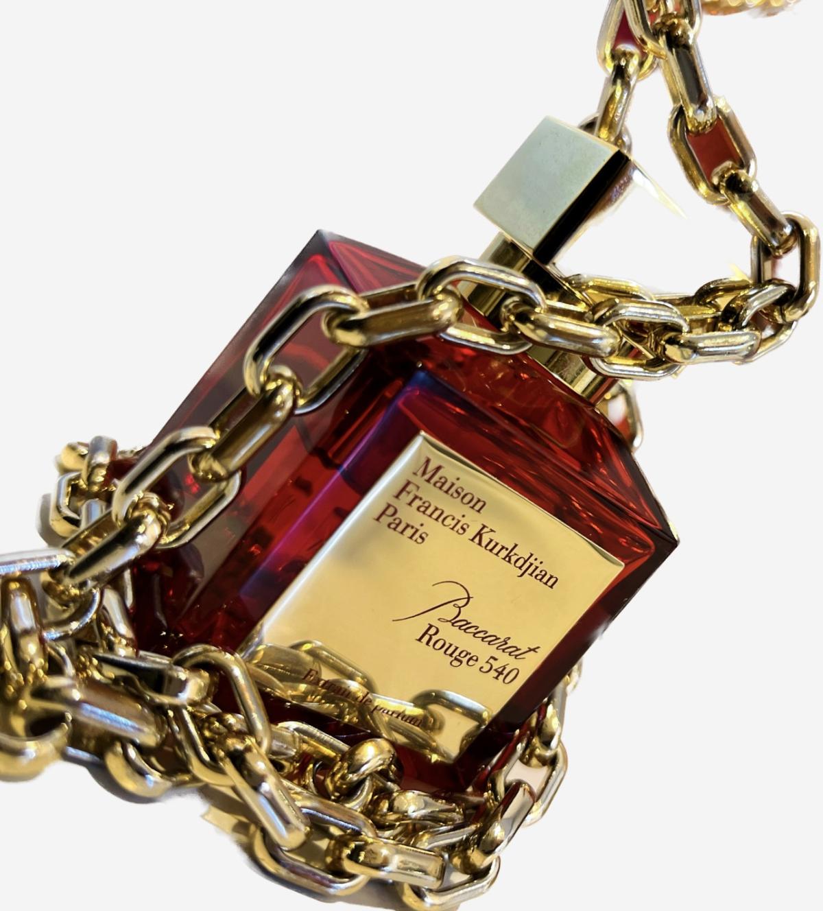 Baccarat Rouge 540 Extrait de Parfum Maison Francis Kurkdjian parfum un parfum pour homme et