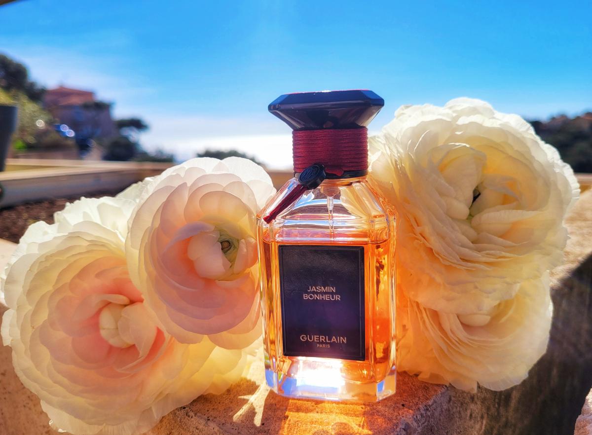 Jasmin Bonheur Guerlain عطر a جديد fragrance للجنسين 2022