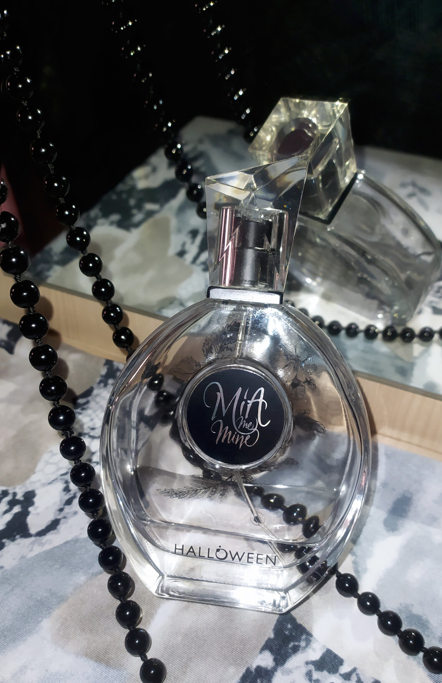 mia me mine halloween matahari