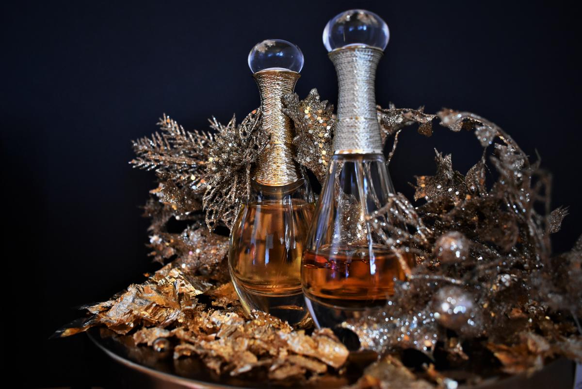 J'Adore L'Or Dior fragancia - una fragancia para Mujeres 2010
