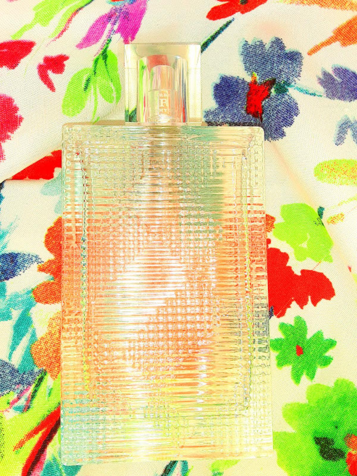 burberry parfum rhythm