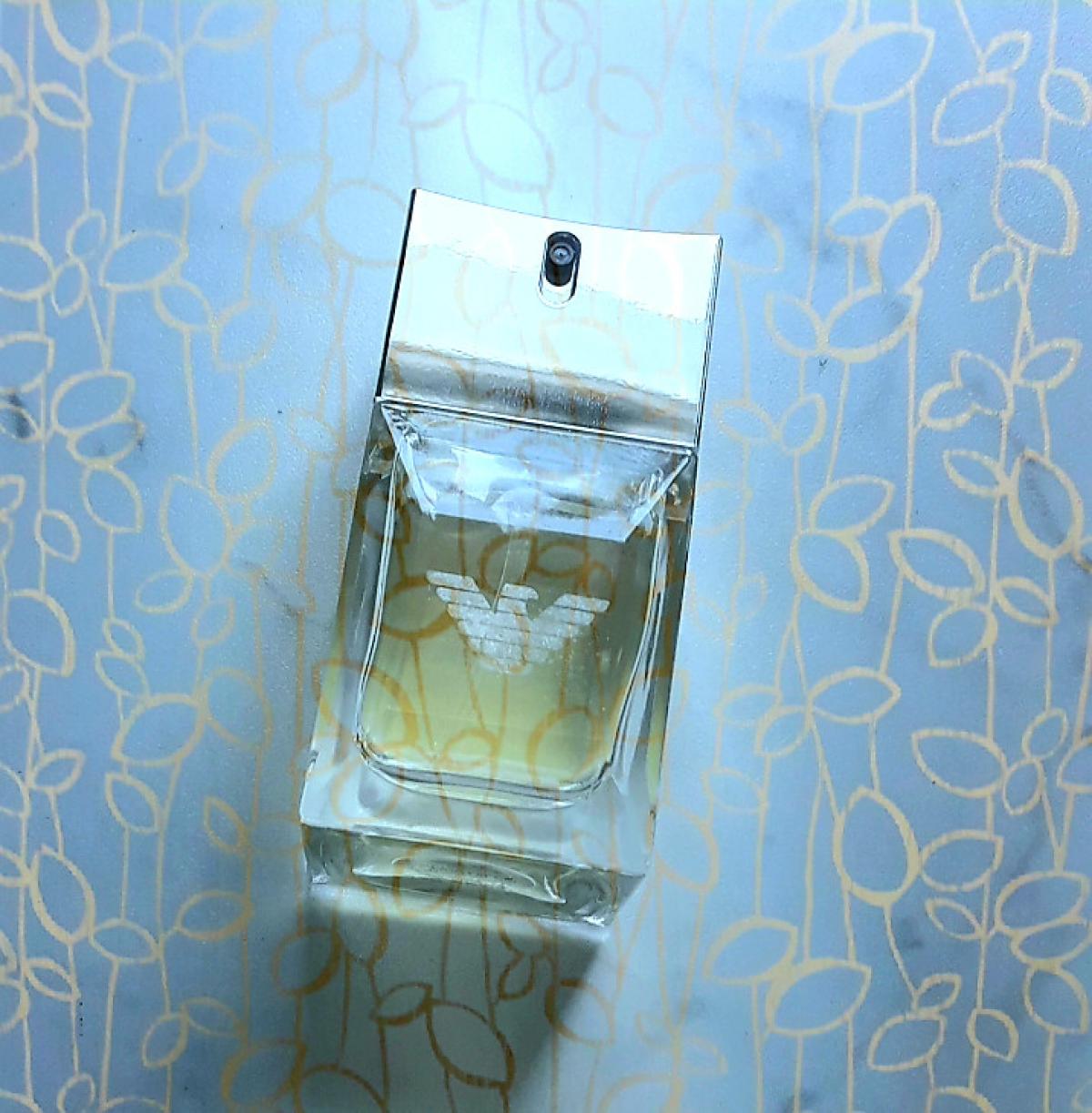 Emporio Armani Diamonds for Men Armani Colônia a fragrância