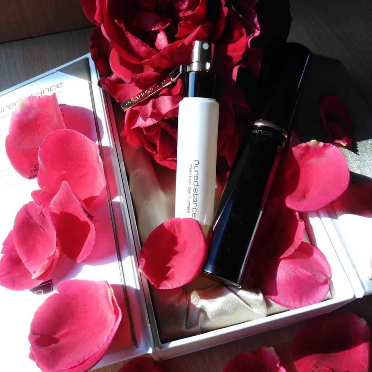 White No. 06 Puredistance Parfum - ein es Parfum für Frauen 2015