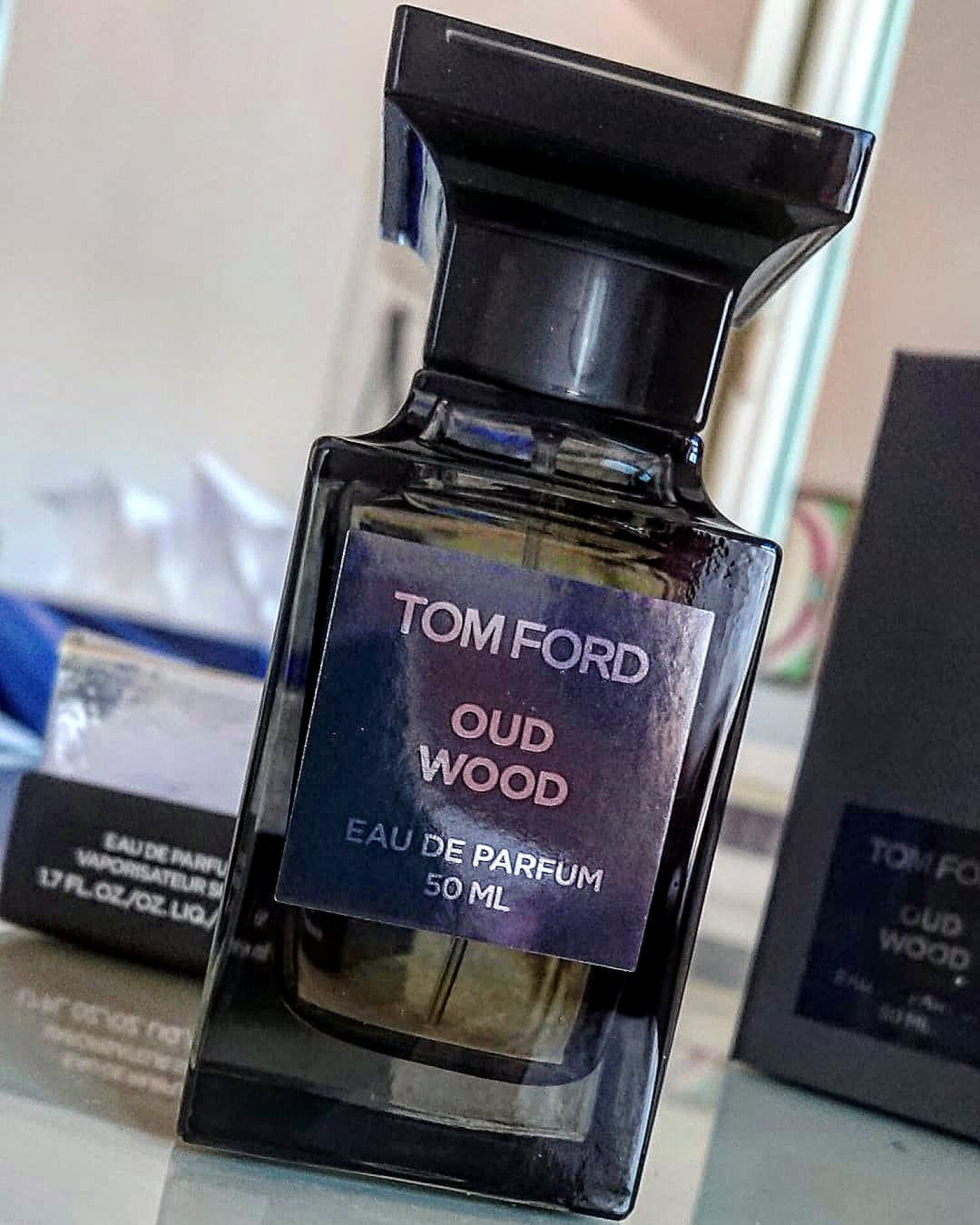 locion tom ford oud wood