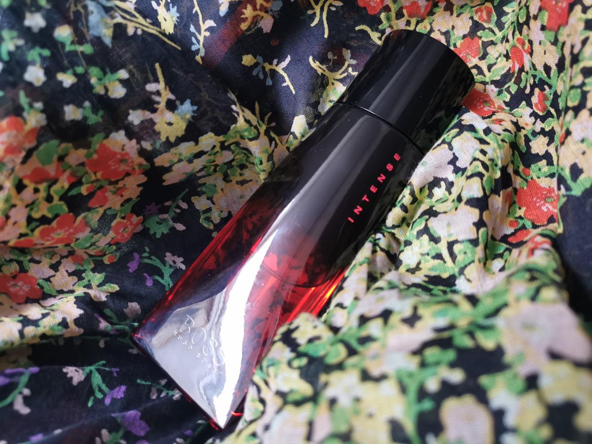 Boss Intense Hugo Boss Parfum - ein es Parfum für Frauen 2003