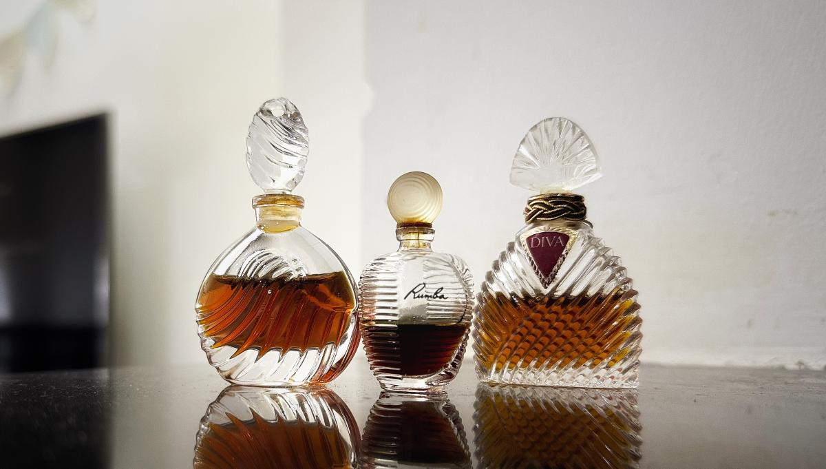 Rumba Balenciaga Parfum - ein es Parfum für Frauen 1989