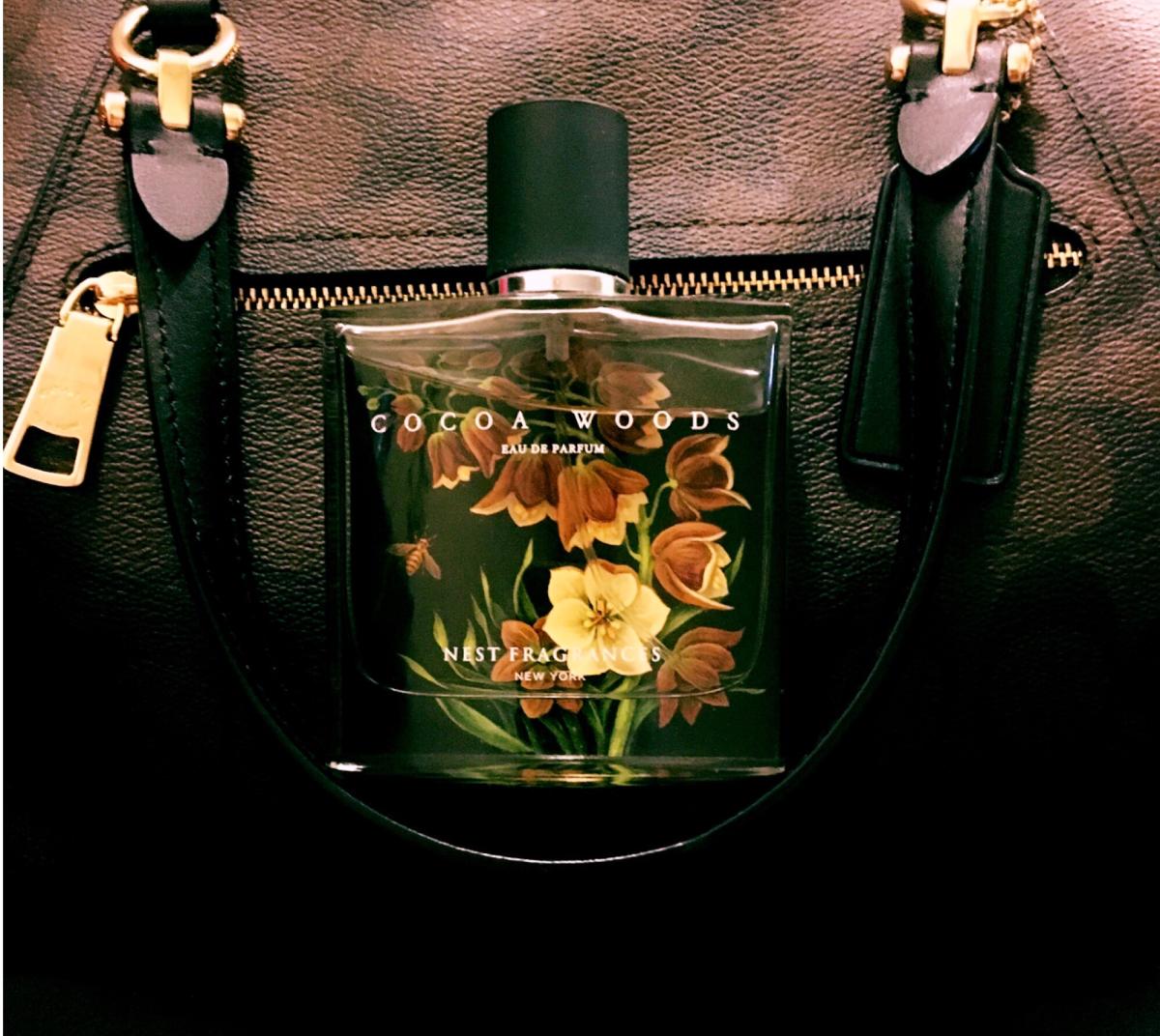 Cocoa Woods Nest una fragranza unisex 2018