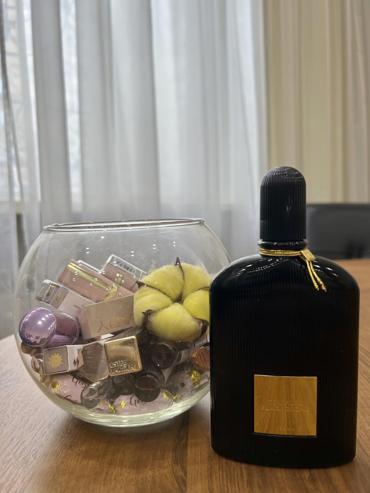 Black Orchid Tom Ford Parfum - ein es Parfum für Frauen 2006