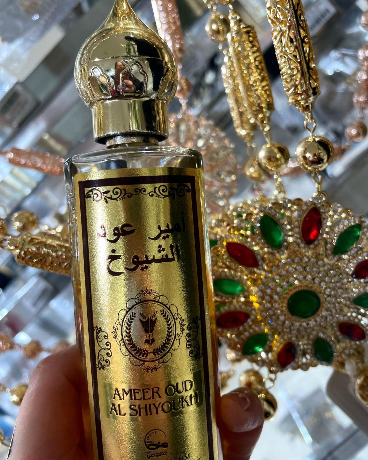 Mukhallat Al Shiyoukh Arabian Oud аромат — аромат для мужчин и женщин