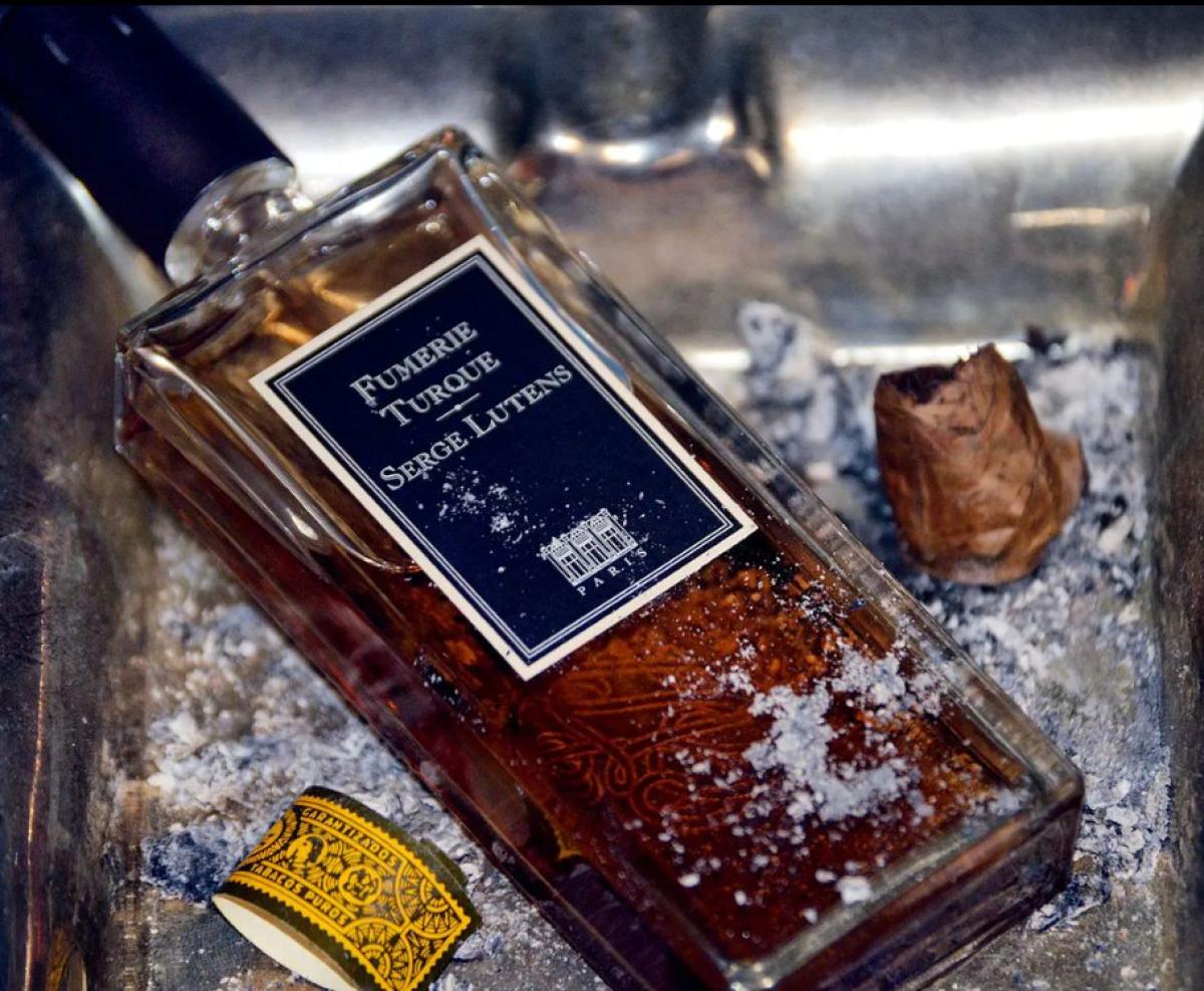 Fumerie Turque Serge Lutens parfum - un parfum pour homme et femme 2003