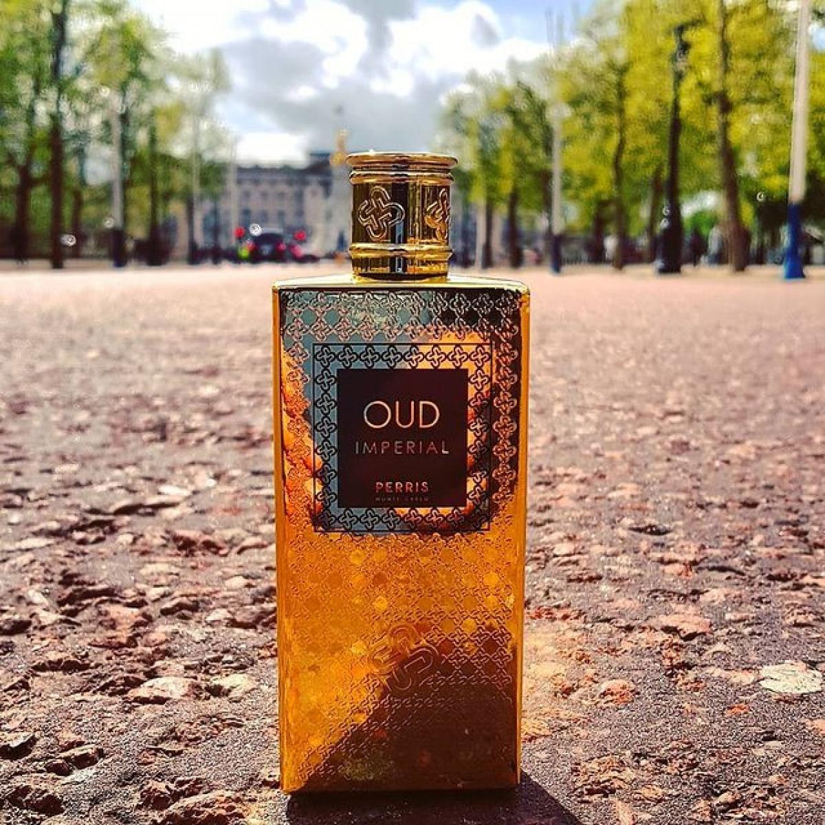 Oud Imperial Perris Monte Carlo fragancia una fragancia para Hombres