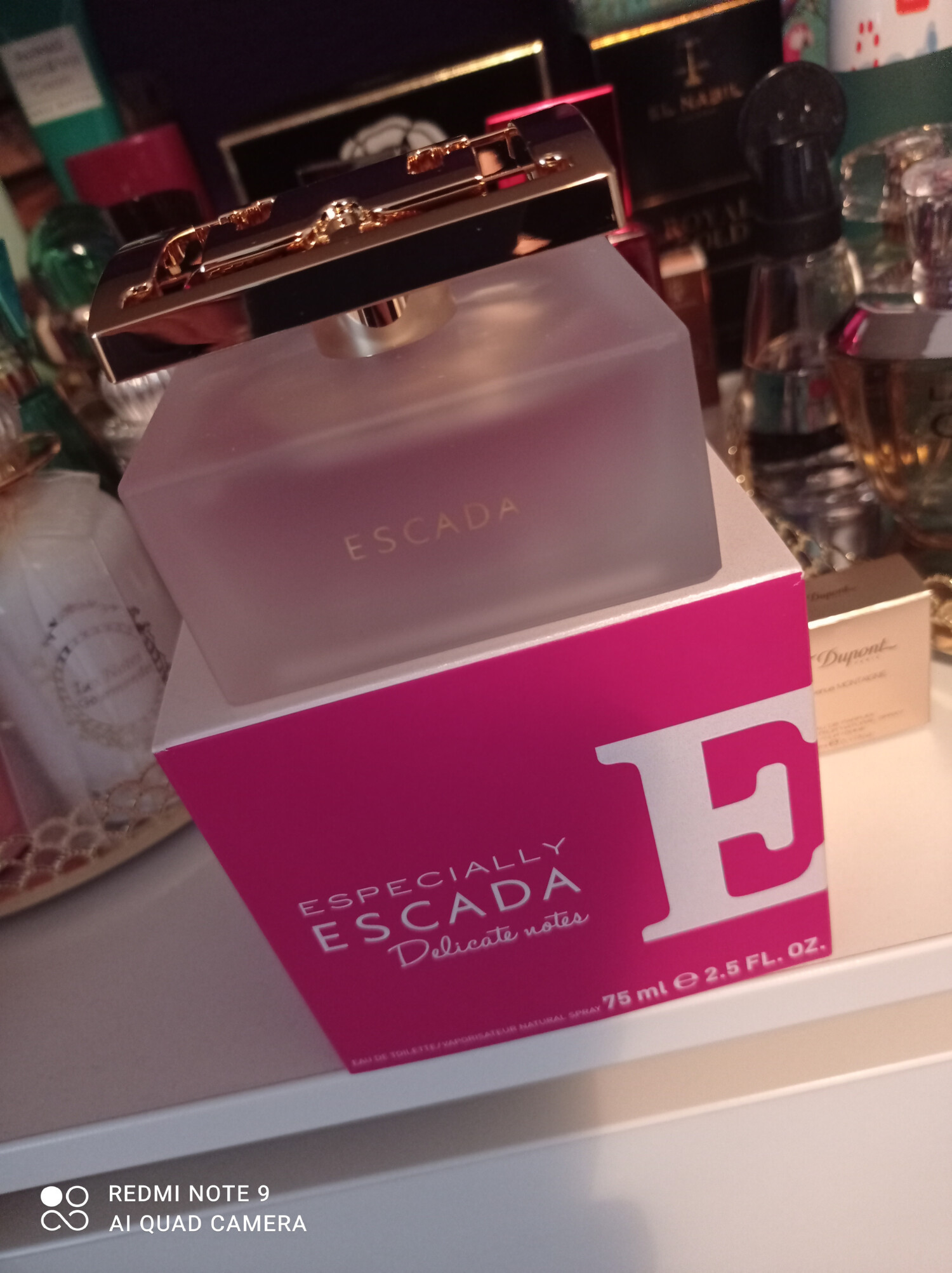 Especially Escada Delicate Notes Escada perfume - a fragrância Feminino ...