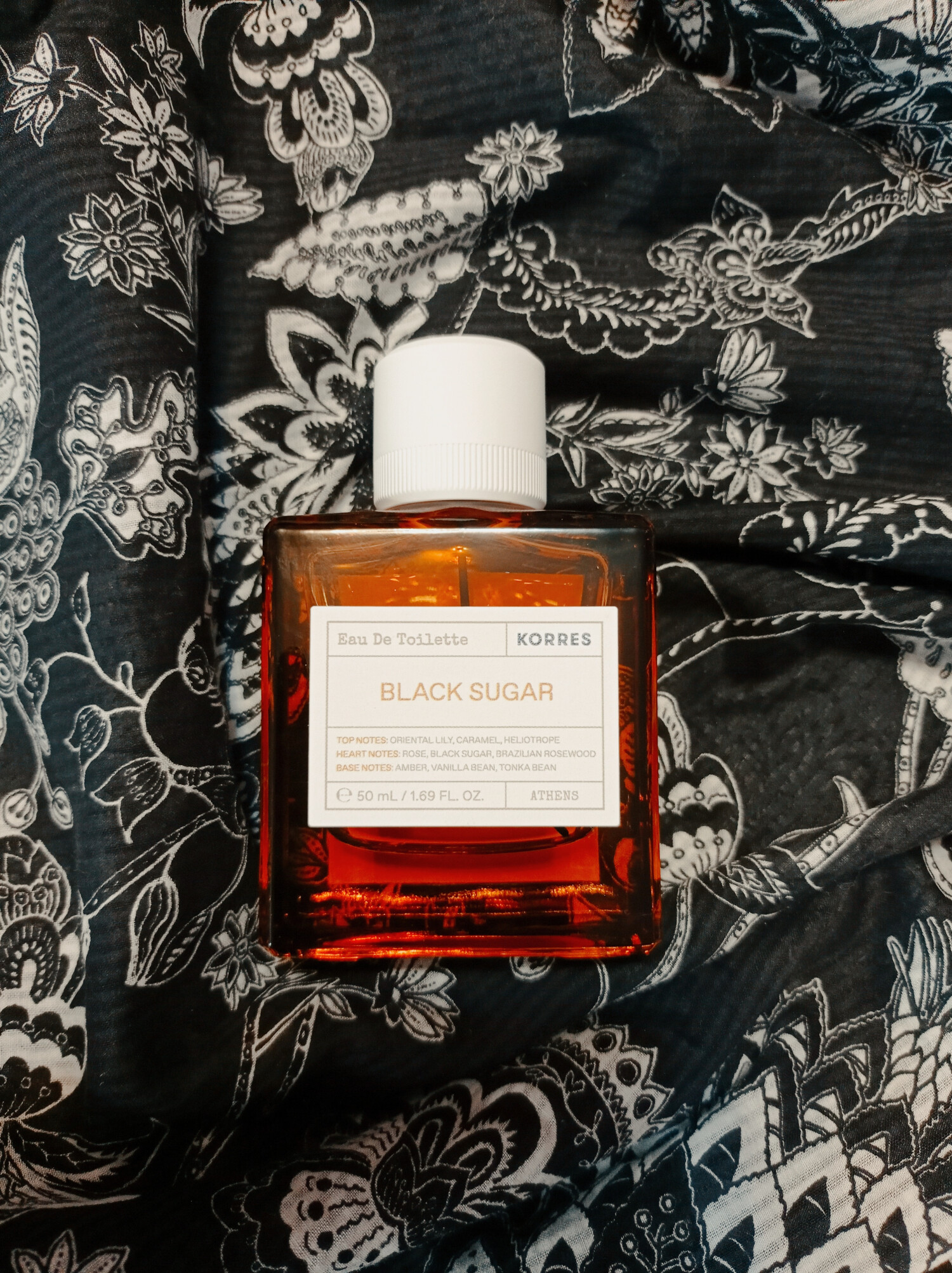 Black Sugar Korres عطر a fragrance للجنسين 2020