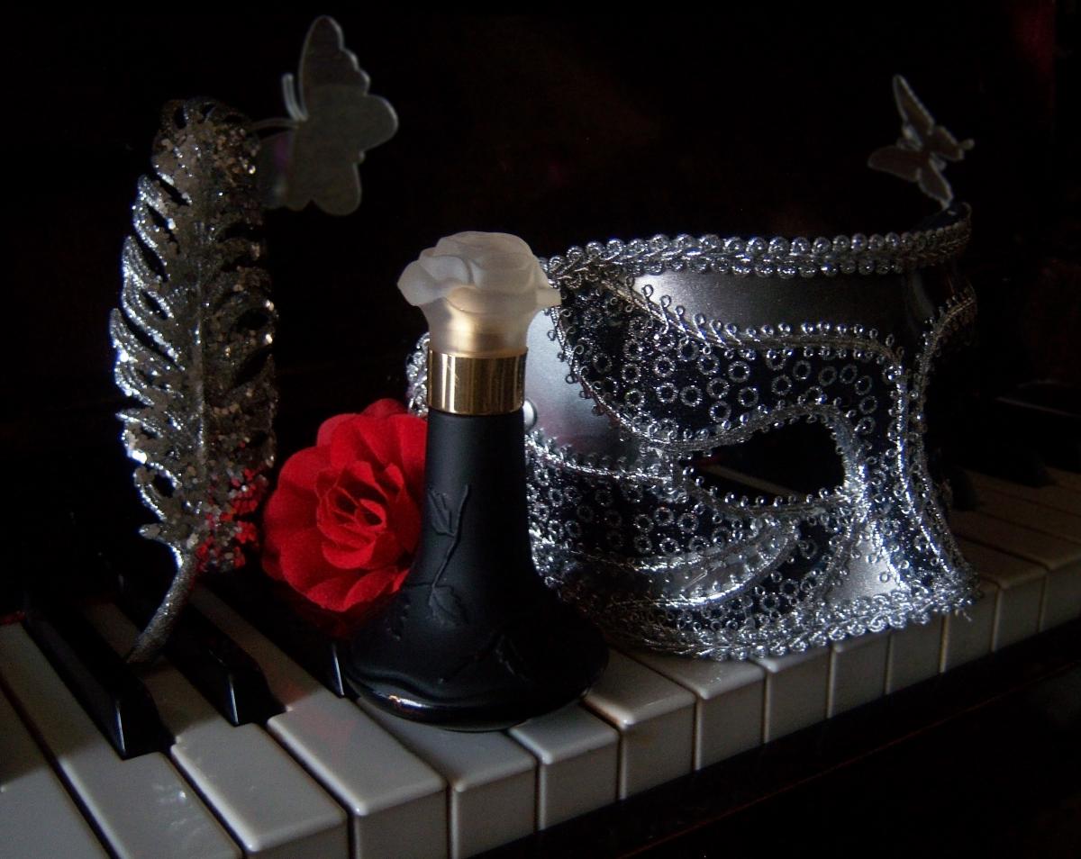 phantom of the opera perfume