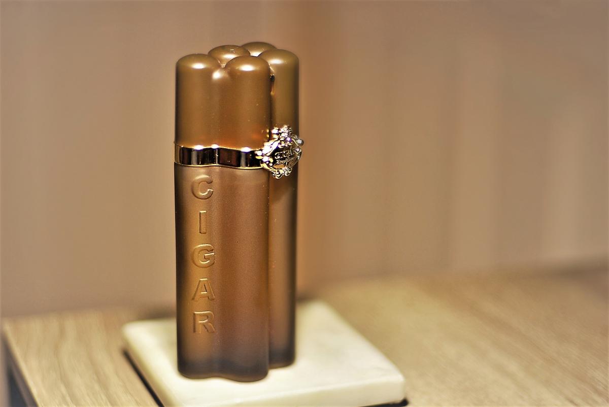 Cigar Rémy Latour Cologne - ein es Parfum für Männer 1996