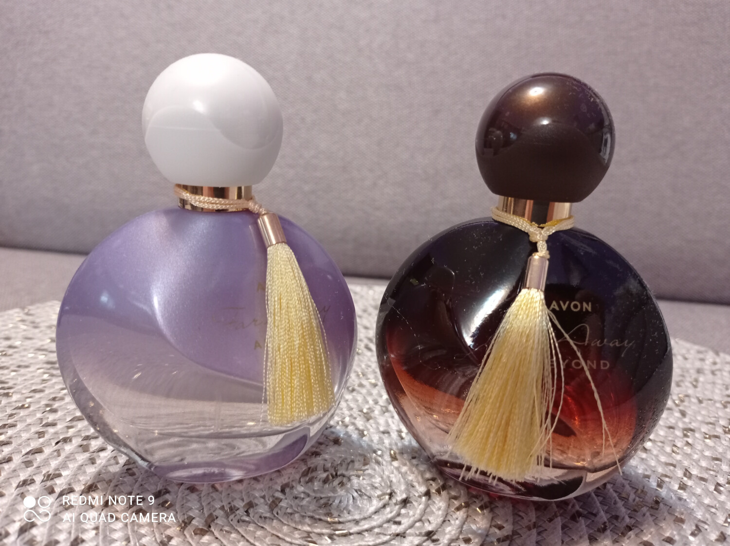 Parfum Avon Far Away Aurora Eau De Parfum Pour Elle 50 Ml, Senteurs Nénuphar, Vanille, Rose, Neuf