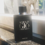 adg profumo fragrantica