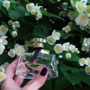 perfume bvlgari mon jasmin noir resenha