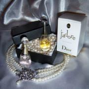 fragrantica jadore