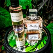 oud ispahan composition